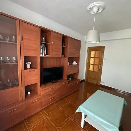 Apartamento Amplio Piso A 2 Min De La Playa Santa Marina