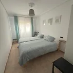 Amplio Piso 7 A 2 Min De Playa Santa Marina, 4 *