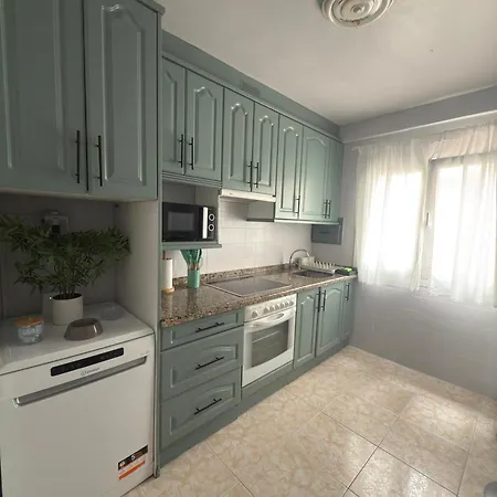 Amplio Piso A 2 Min De La Playa Santa Marina 公寓 里瓦德塞利亚